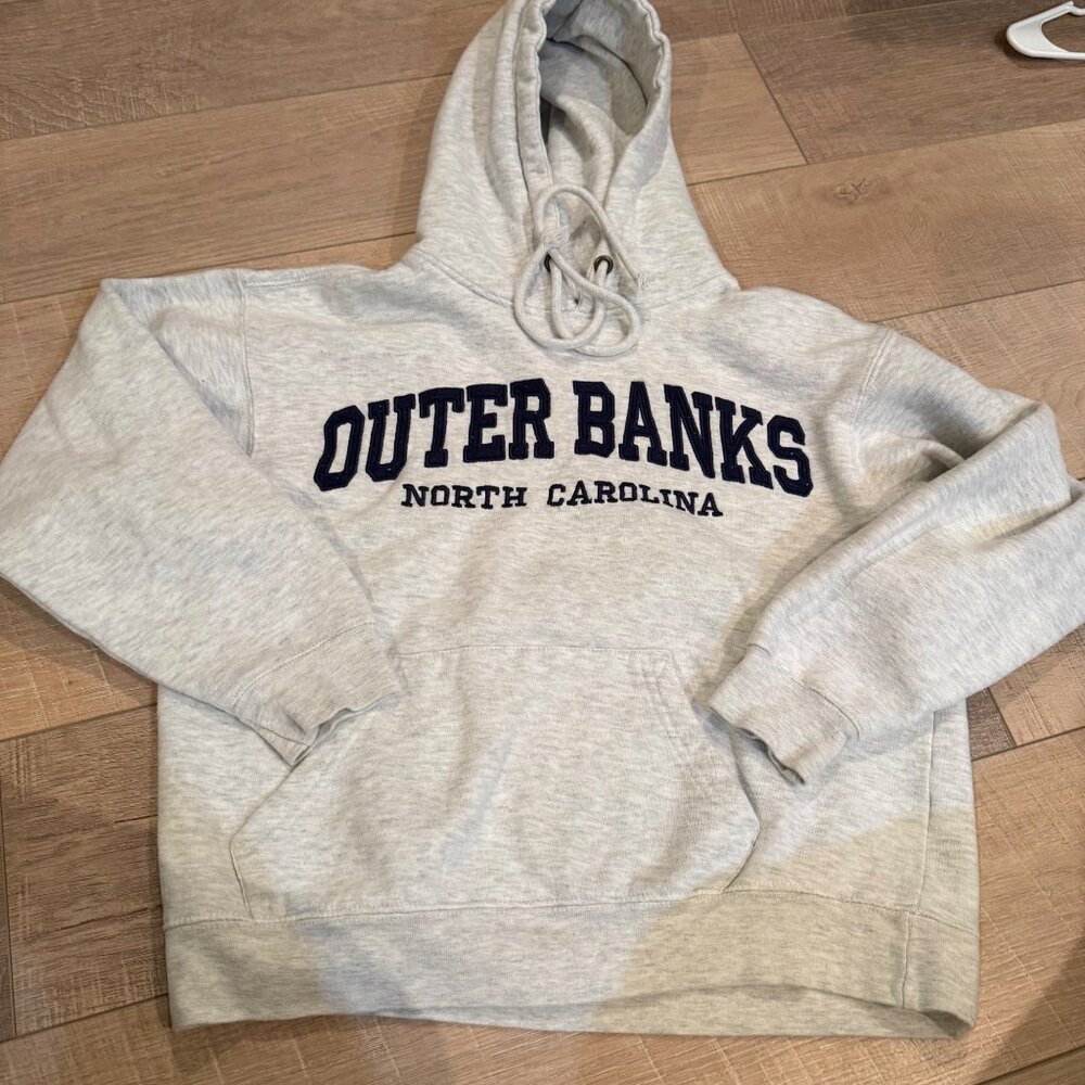 Outer Banks North Carolina Gray Hoodie Sweatshirt Unisex Small 52% Cotton 48% po
